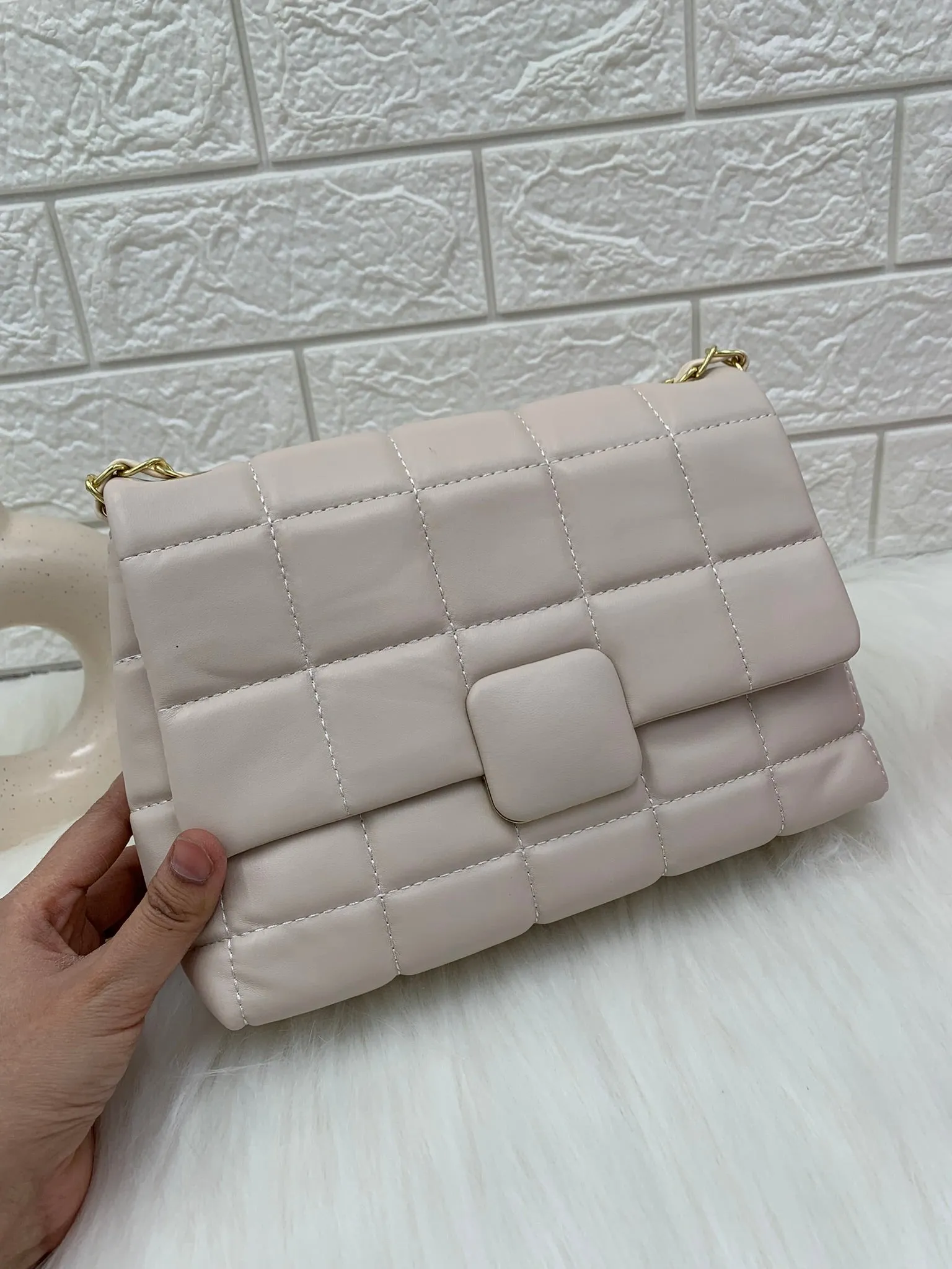 Cream Quilted Shoulder Bag