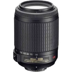 Nikon 55-200mm f/4-5.6G ED IF AF-S DX VR Nikkor Zoom Lens  3 Piece Filter Kit  Lens Pouch   Zing Microfiber Cleaning Cloth   Lens Pen Cleaner   Lens Accessory Package